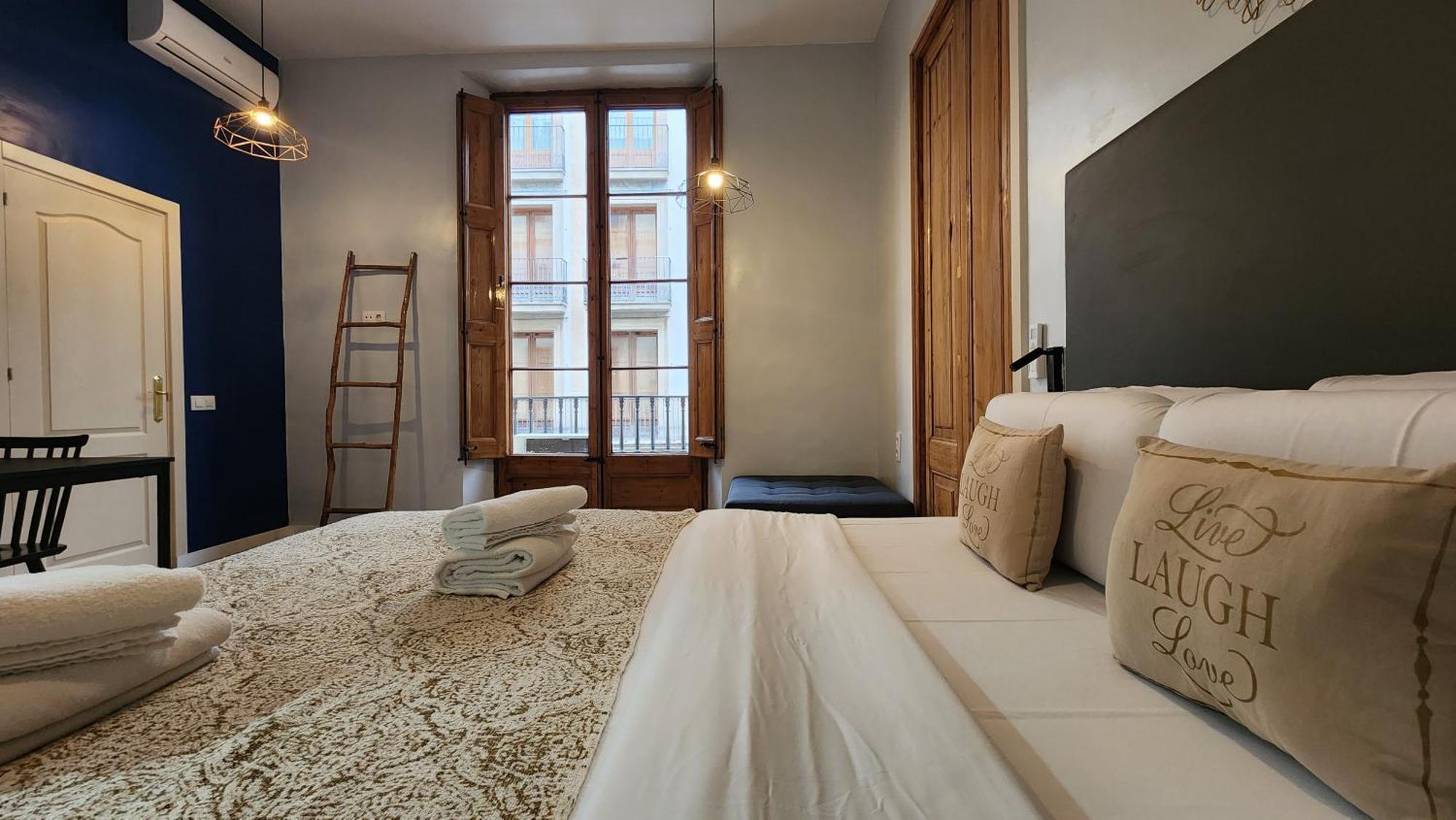 Barrio Gotico Apartments Ferran Барселона Экстерьер фото